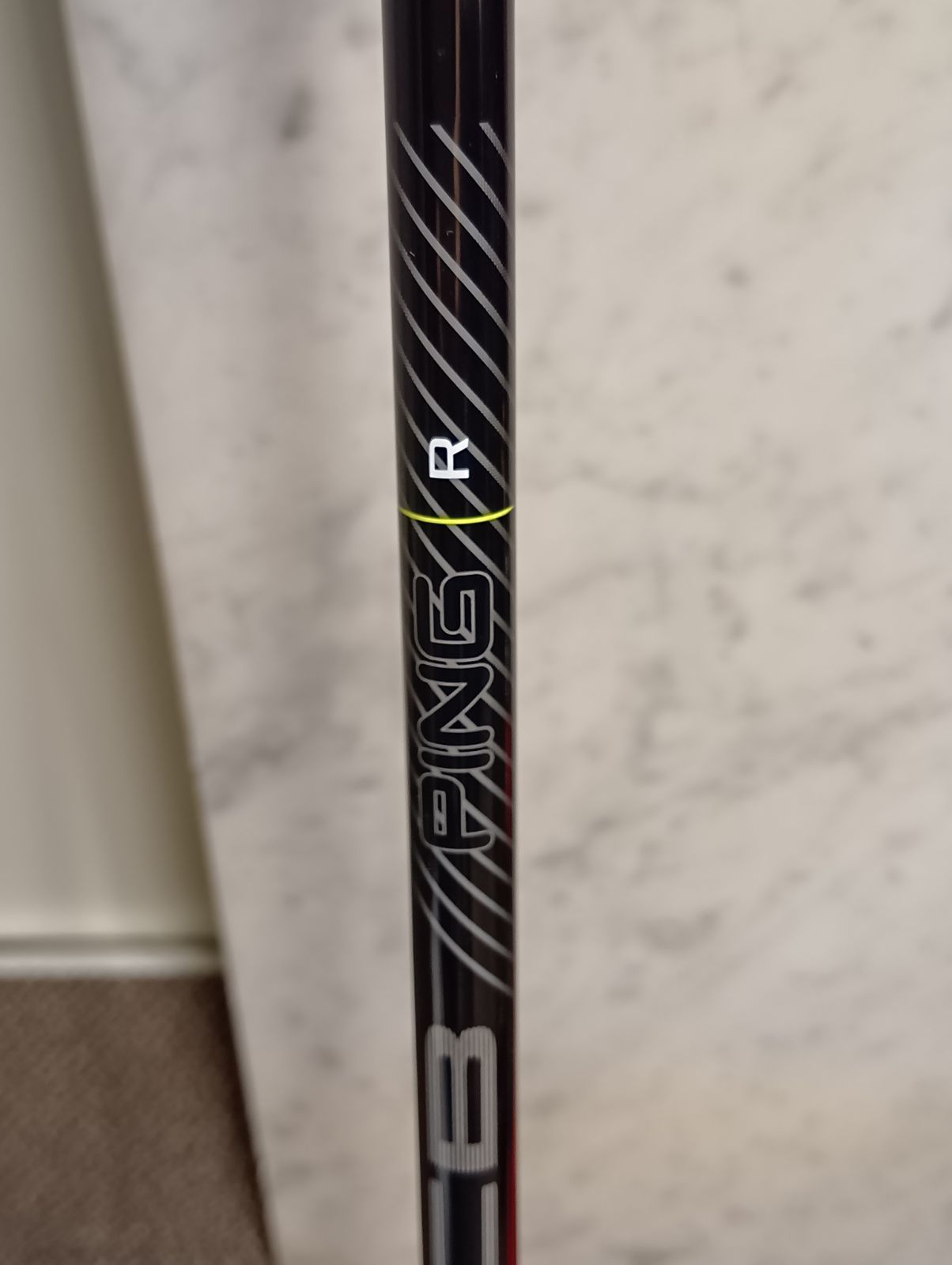 HYBRID ハイブリッド
