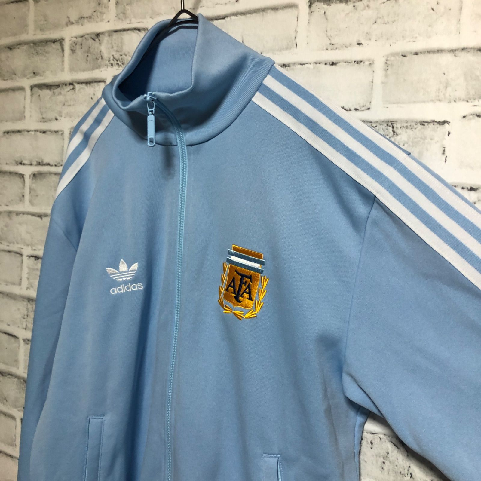 新品⭐️adidas トラックジャケット M アルゼンチン代表 ダークグレー×青白 adidas Originals - 新品2XL⭐️adidas トラックジャケット