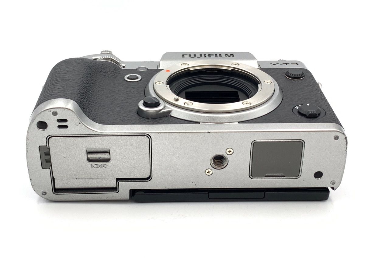 FUJIFILM X-T3 SILVER ボディ 富士フィルム ミラーレスカメラ X-T3