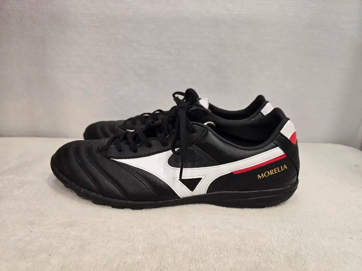 ミズノ モレリア 28.5 ミズノ サッカースパイク モレリアプロ 28.5 mizuno(ミズノ) モレリア