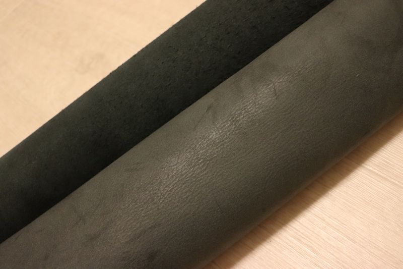 ダークグレー 220ds クロム革 牛革 国産 レザー スムース加工 はぎれ 一枚革 レザークラフト 革 皮 本革 diy 生地 材料