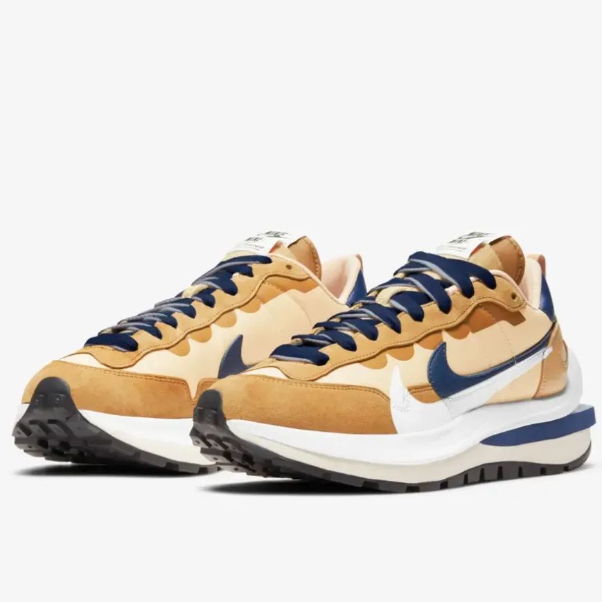 人気 Sacai × Nike VaporWaffle Sesame メンズ スニーカー 箱付 カーキ 