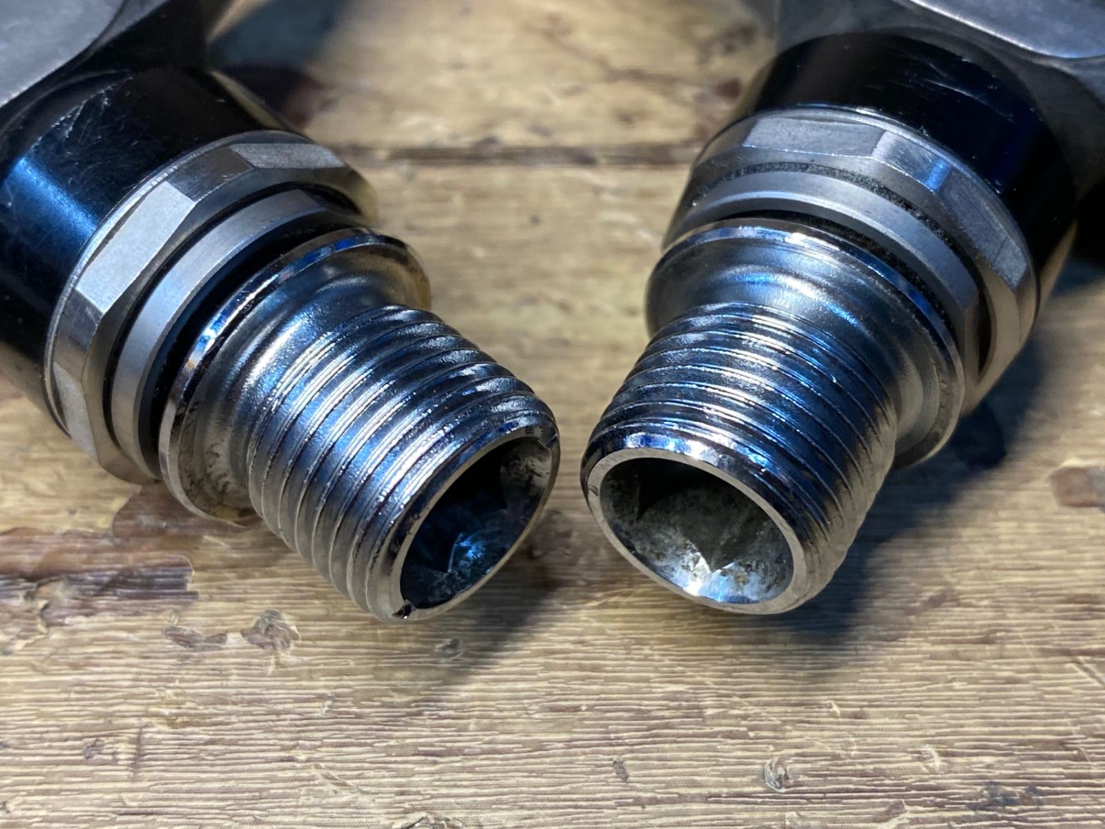 1*2様 シマノ ビンディングペダル デュラエース PD-R9100 SHIMA シマノ SHIMANO DURA-ACE PD-R9100 SPD-SL ビンディングペダル