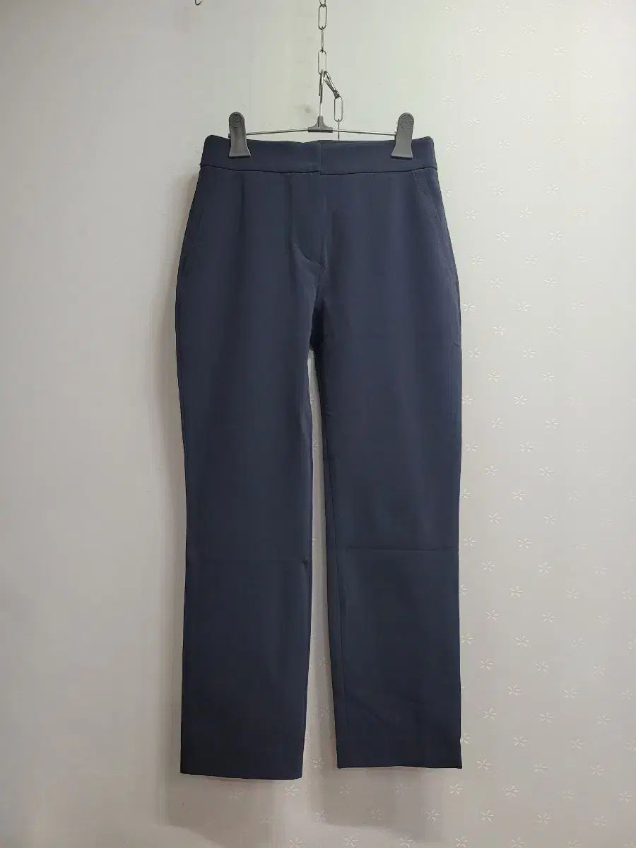 61 時間 ストレートパンツ