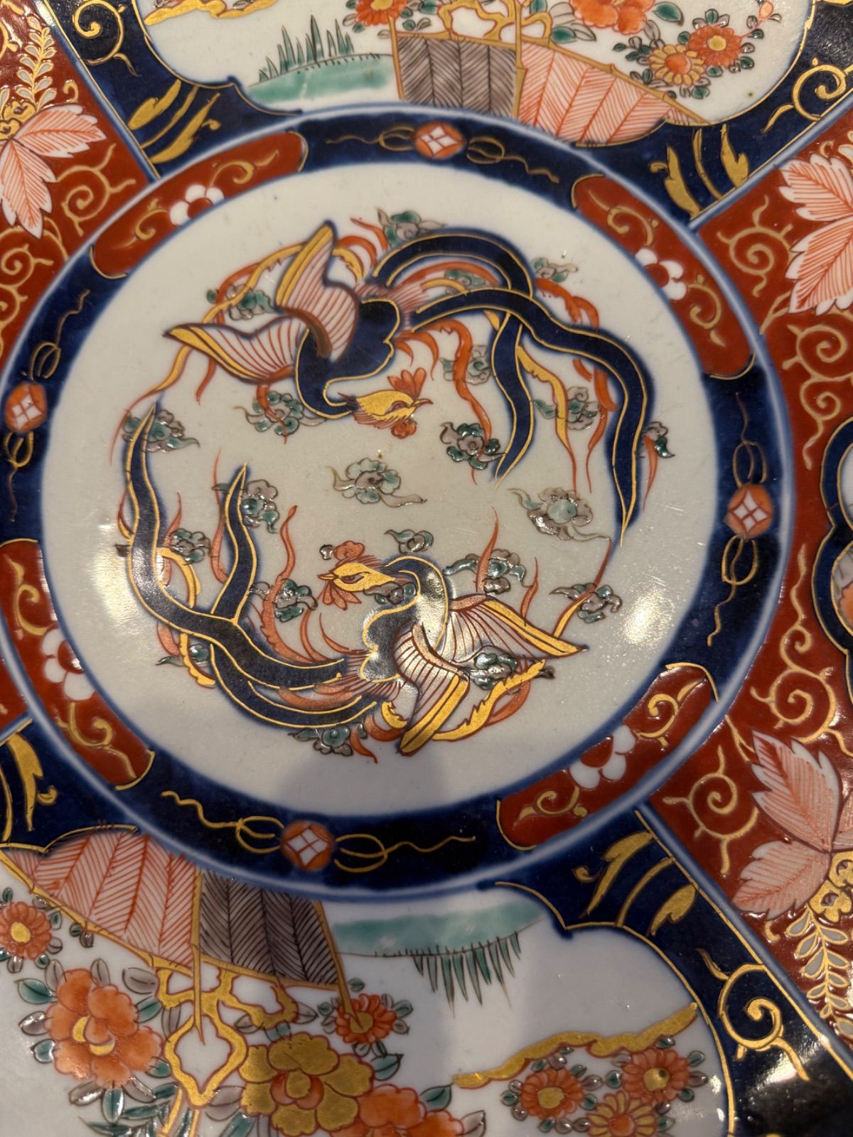 大皿 色鮮やかな花鳥模様