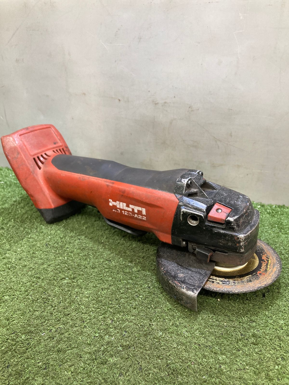 品 0921 HILTI ヒルティ 125㎜21.6v充電式アングルグラインダ 本体のみ AG125-A22 ITYPOWKBJDCG