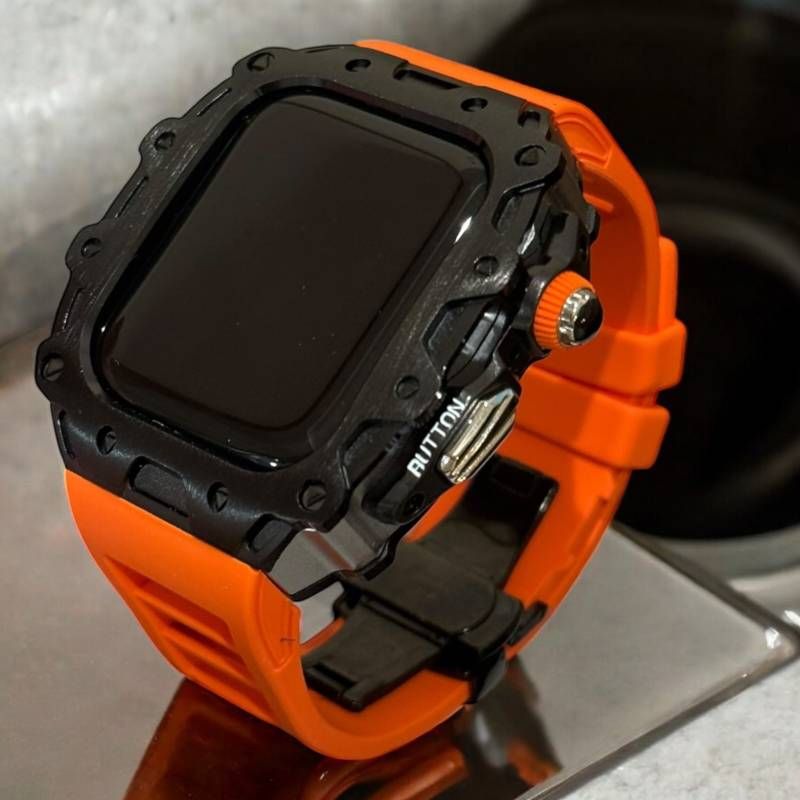 アップルウォッチケース フォージドステンレス ラバー 互換性対応 カスタム カバー 保護 ギフト ４６ｍｍ ベルト バンド セット series10 series11 メンズ レディース ギフト 贈り物 カスタム オレンジブラック