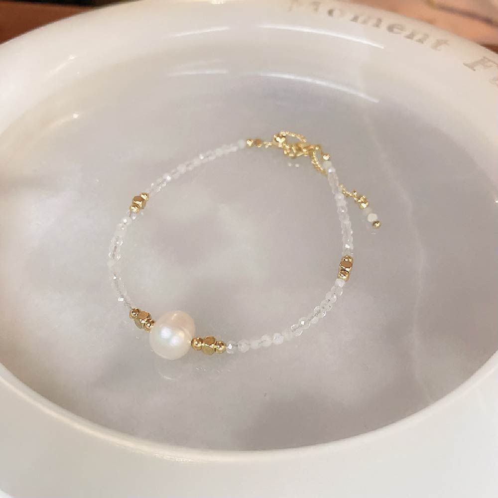 ルビー】天然石ブレスレット 3mm 繊細カット 女性らしいデザイン ルビー】天然石ブレスレット 3mm 繊細カット 女性らしいデザイン