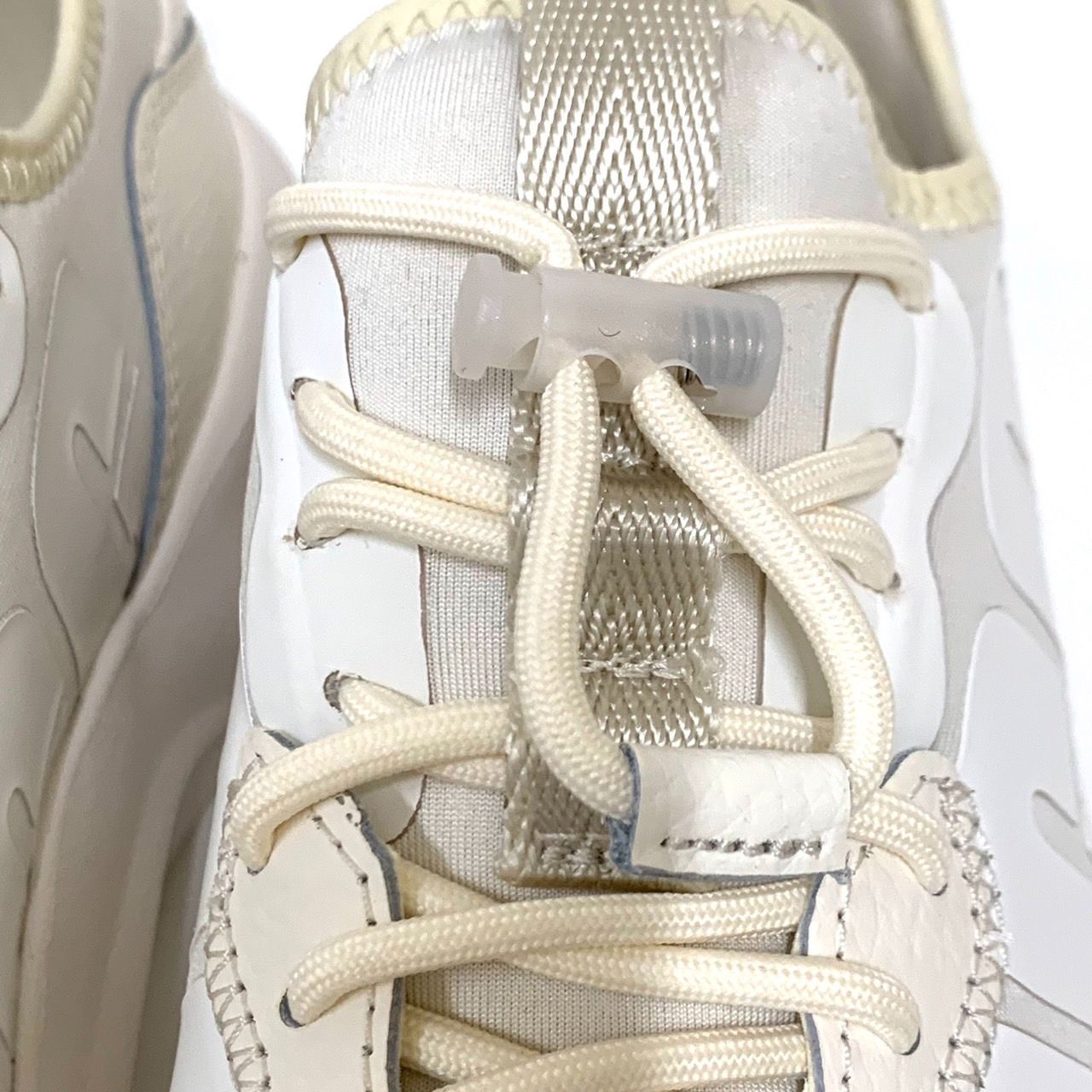 UGG】アグ/LA DAZEスニーカー/23.5cm/ホワイト/1114494/未使用品