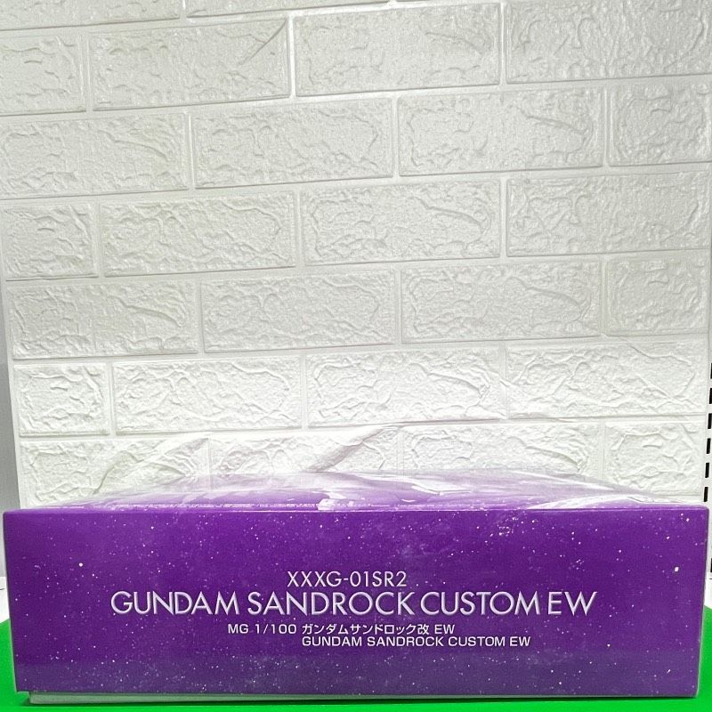 １００ ガンダムサンドロック改