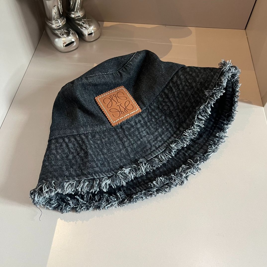 LOEWE ロエベ