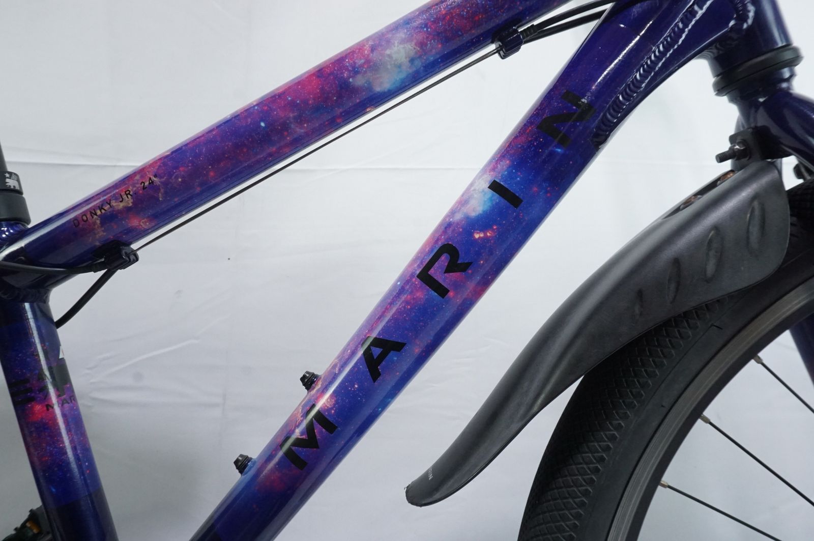 モデル 24インチ