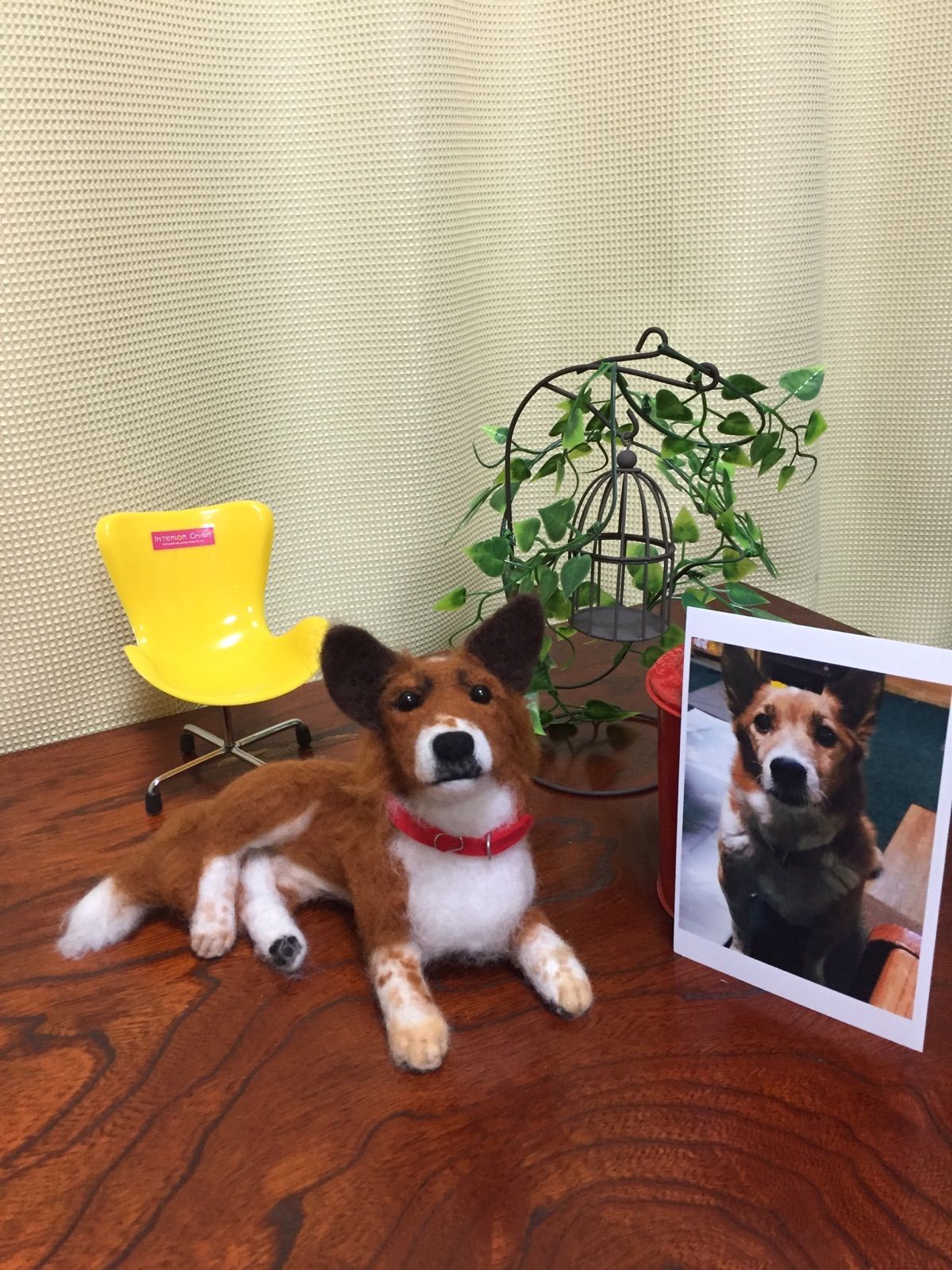 羊毛フェルトお手チワワちゃん 羊毛フェルト お手ポーズチワワちゃん