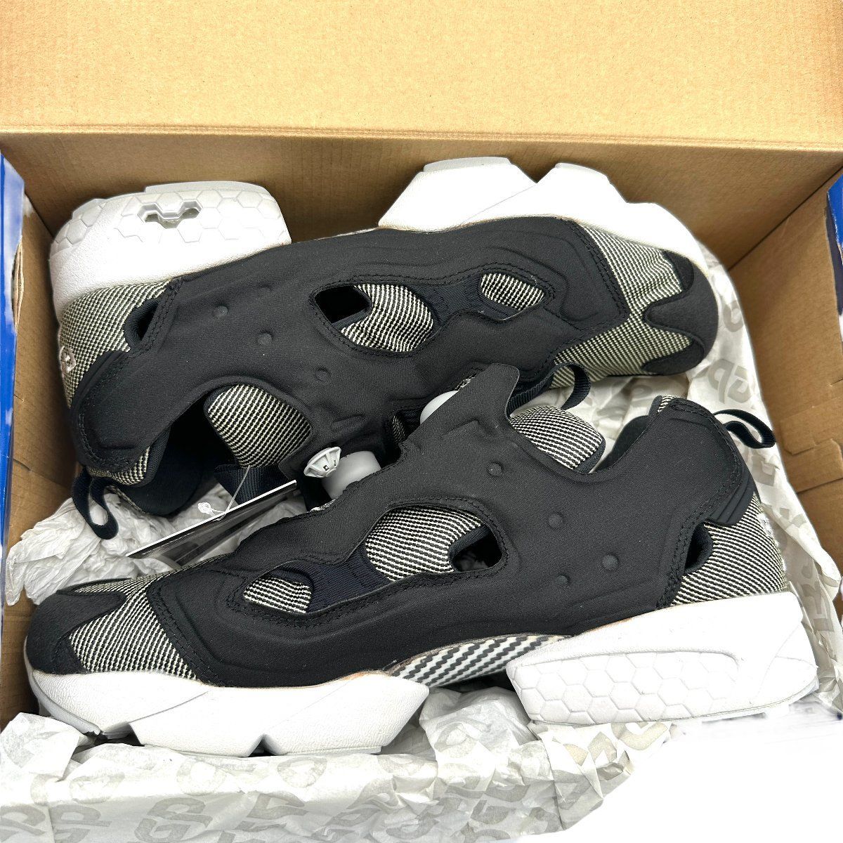 未使用】レア Reebok リーボック INSTA PUMP FURY TECH インスタ 