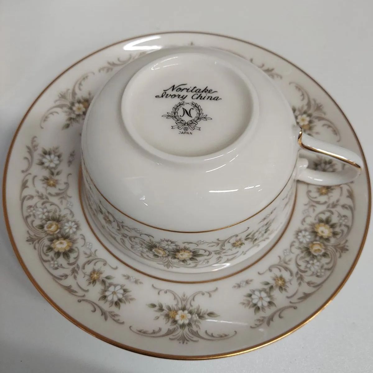 NORITAKE ノリタケ アイボリーチャイナ カップ＆ソーサーR8743 - メルカリ