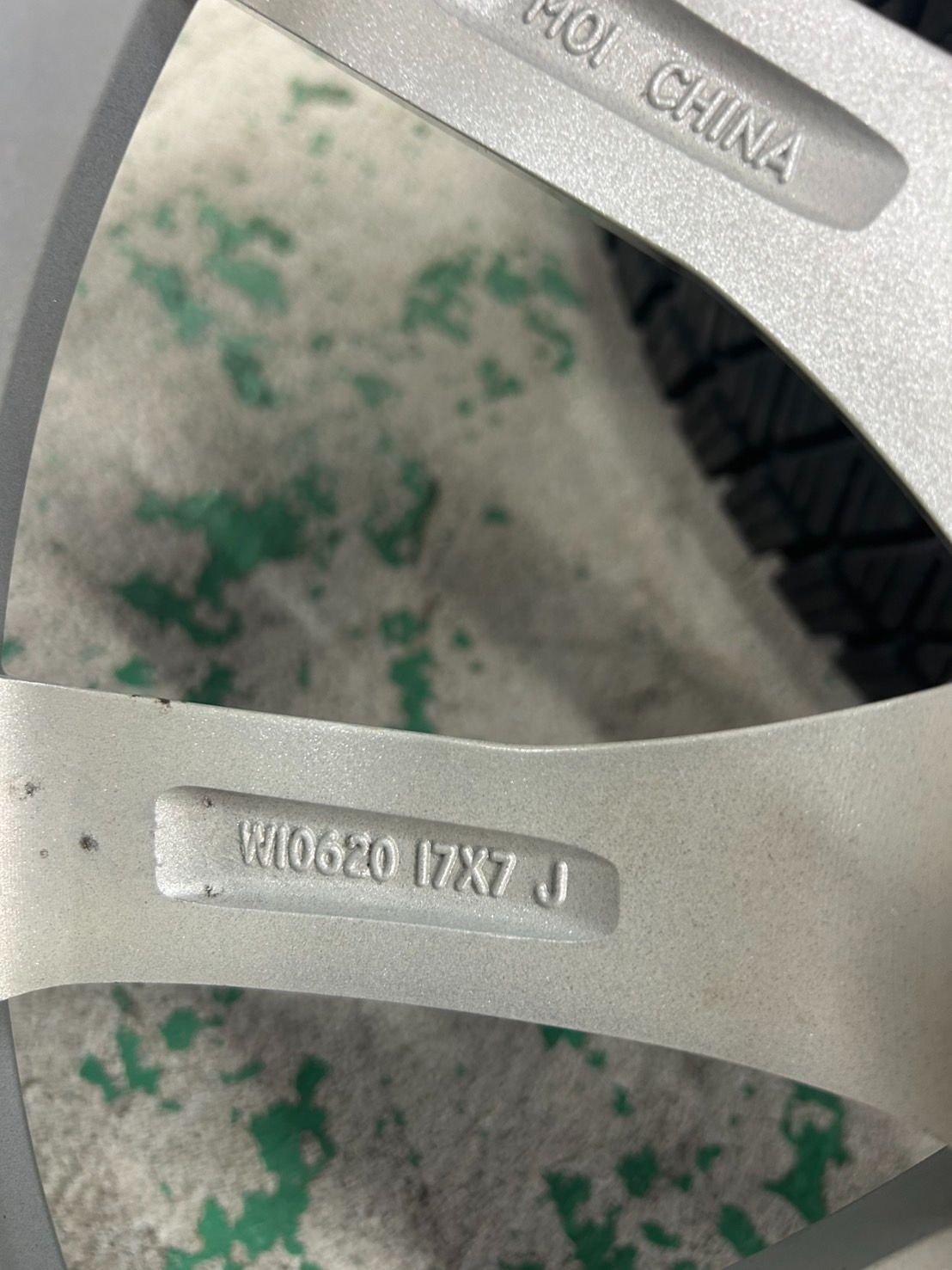 5穴 スタッドレス