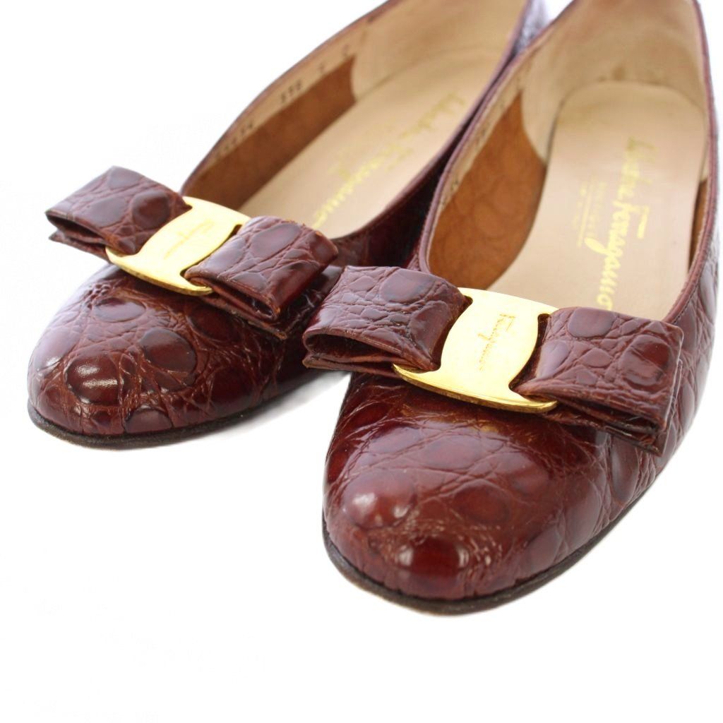 希少✨ Salvatore Ferragamo 茶 ヴィラ クロコ 型押し Salvatore Ferragamo ヴァラ型押クロコショルダー(ヴィンテージ