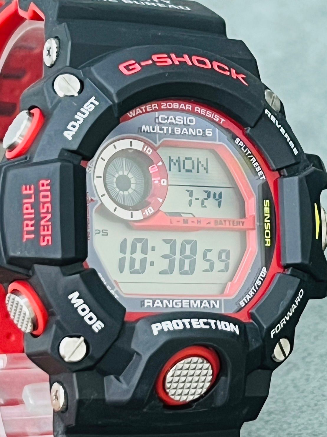 新品レア 値下げG-SHOCK 緊急消防援助隊 gw-9400nfst-1ajr-