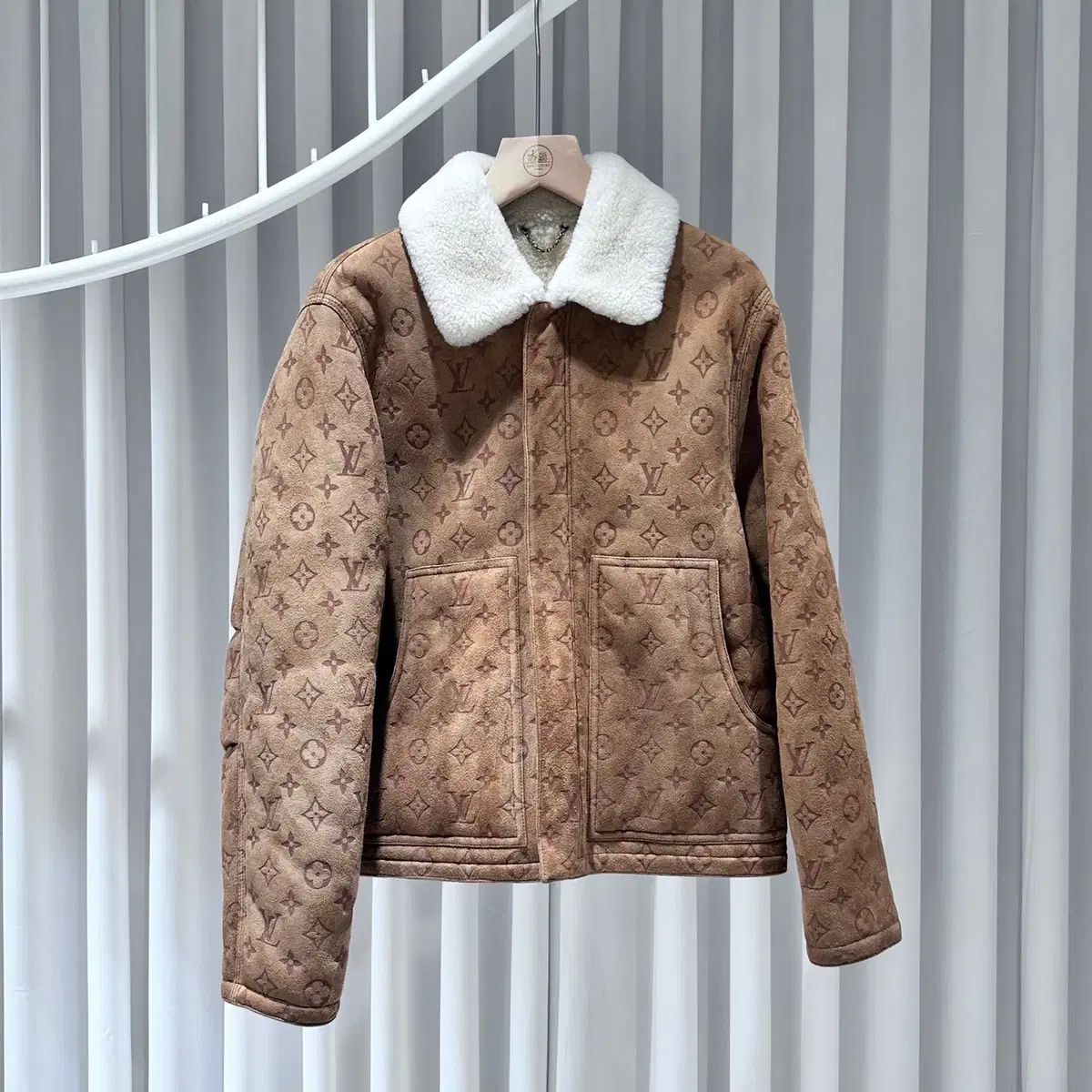 ルイ・ヴィトン ムートンコート LOUIS ルイヴィトン VUITTON ルイ