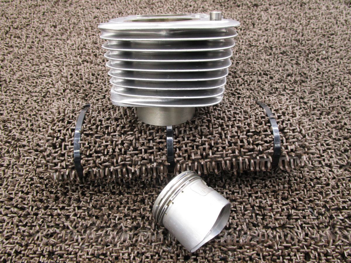 【送料無料】 CB350 エクスポート シリンダー ピストン □A5472 CB350 ホンダ CB350E キャブ車 EXPORT