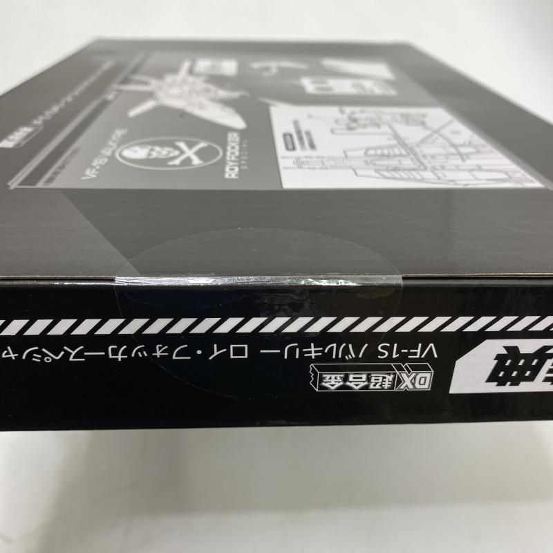 お買得情報満載！ DX超合金 初回 版 VF-1S バルキリー ロイ フォッカー フィギュア 95 カーディガン