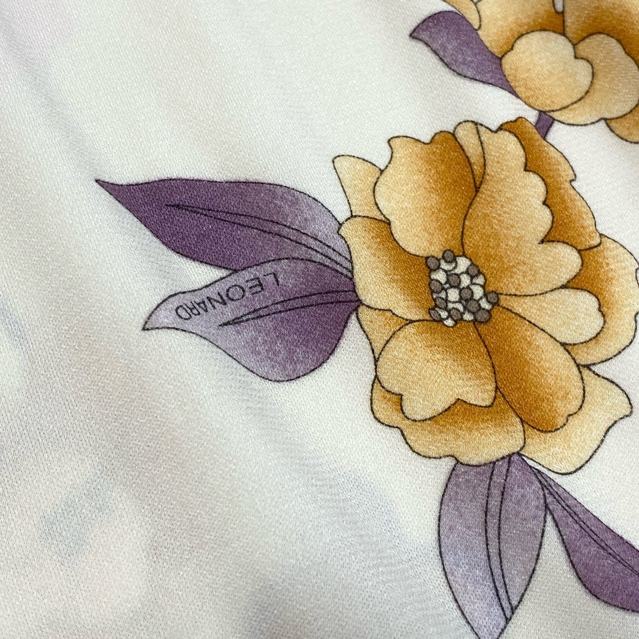 【美品】LEONARD レオナール 花柄 半袖ワンピース カンカン素材 38 楽天市場】【レオナール】LEONARD カンカン素材 花柄 ワンピース