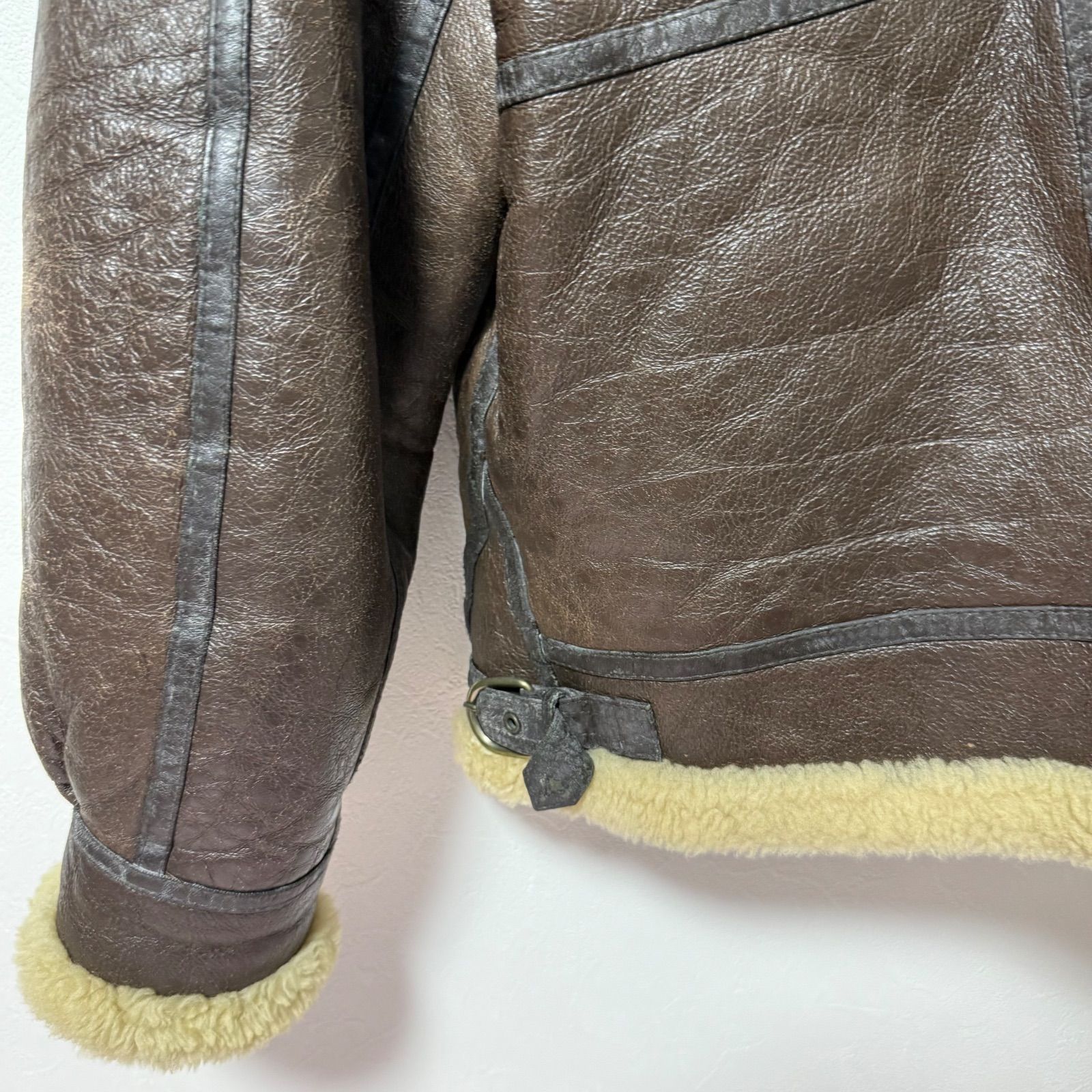 アメリカンミリタリーウェア ムートンジャケット