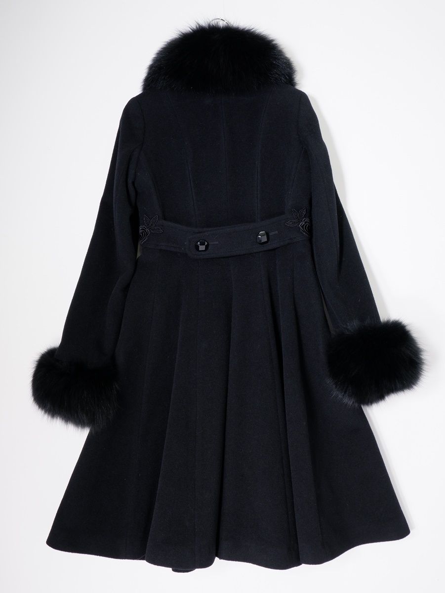 JESUS DIAMANTEジーザスディアマンテ 刺繍ローズ薔薇柄プリンセスコート 38 LCTA24411 CAMPINGPARCCENTRAL_COM