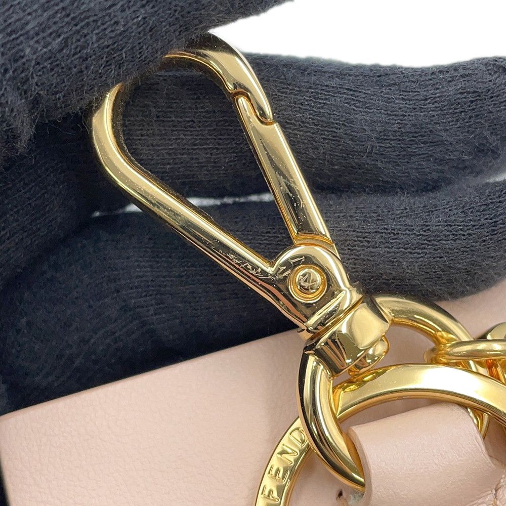 ヴィヴィアン・ウエストウッド 青山フラッグシップ 限定