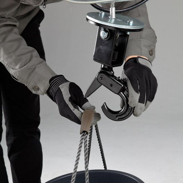 京セラ 旧リョービ リモコンウインチ AWI196RCB 最大吊揚荷重200kg 速度2段階 ラッチロックフック 荷揚げ ウインチ ウィンチ