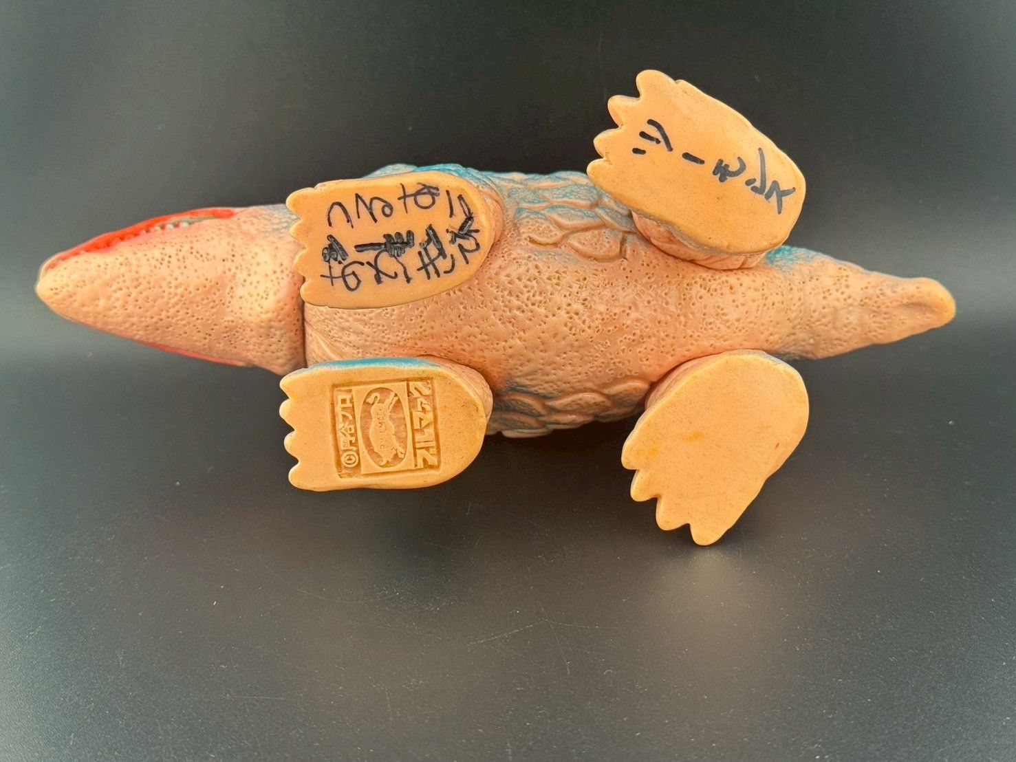 中古品】当時物 シーモンス 桃肌色成型/青 帰ってきたウルトラマン