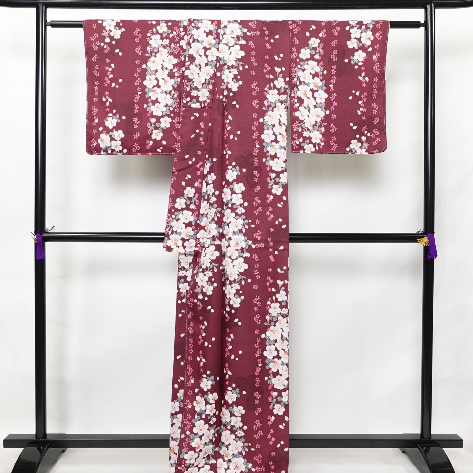 未使用しつけ糸付き　多色花柄小紋着物　身丈約160cm 花柄小紋着物 紺 桜 ストライプ 帯付き トールサイズ L 162 67