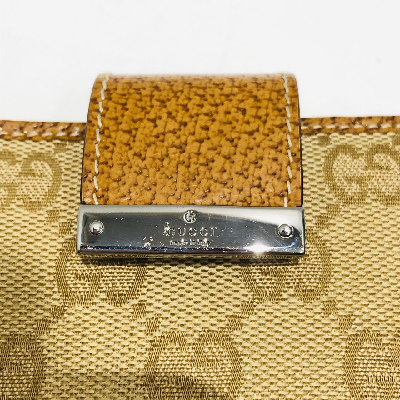 未使用✨GUCCI グッチ 二つ折り財布 メタルロゴ ダークブラウン レザー ☆GUCCI グッチ 二つ折り財布 115090 GG柄 キャンバス レザー