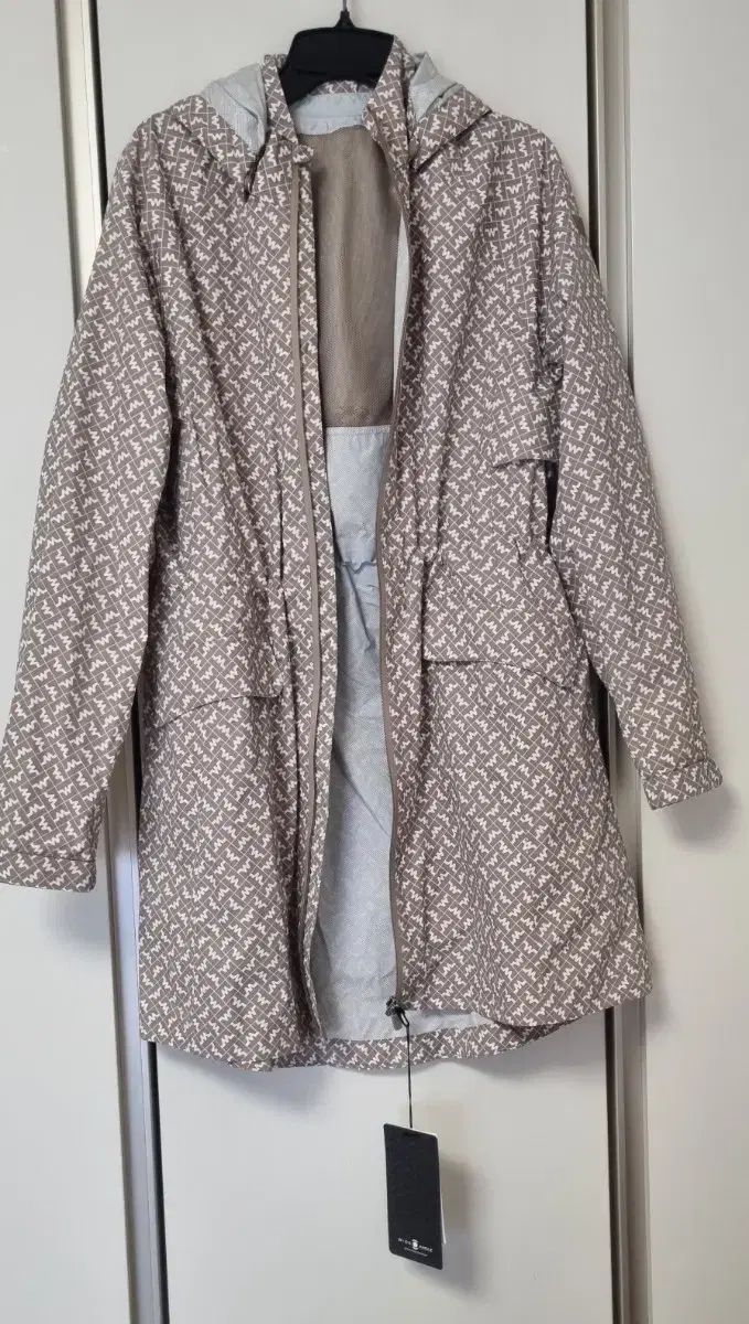 『釣りバカ日誌』107巻セット(本編92冊・釣りバカ日誌番外編15冊) 釣りバカ日誌』107巻セット(本編92冊・釣りバカ日誌番外編15冊)