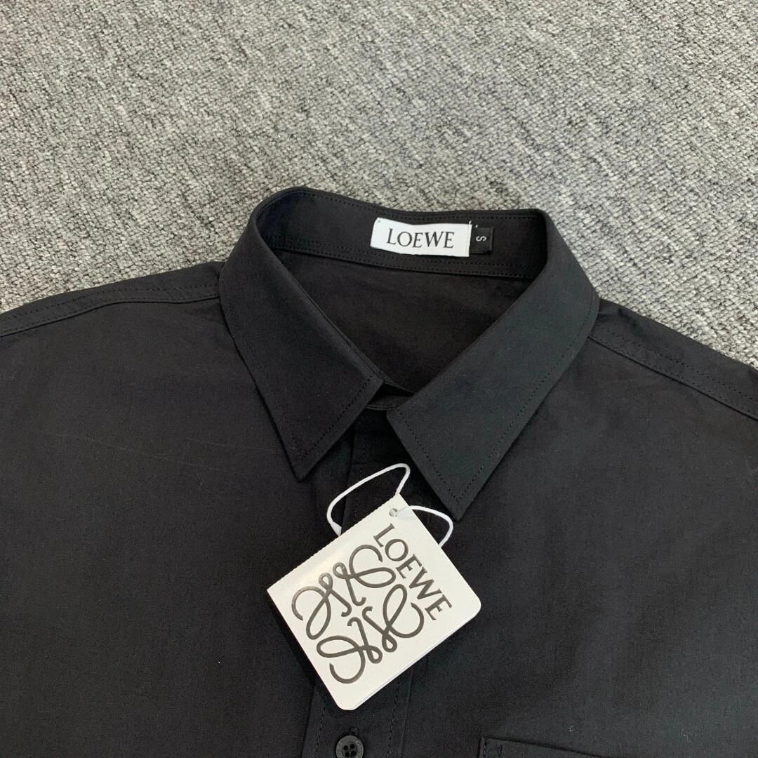 LOEWE 黒 ポロシャツ タグ付き トップス