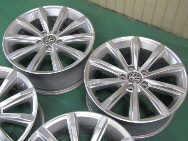 冬の準備に フォルクスワーゲン 3G系 B8 パサート純正 LONDON ロンドン