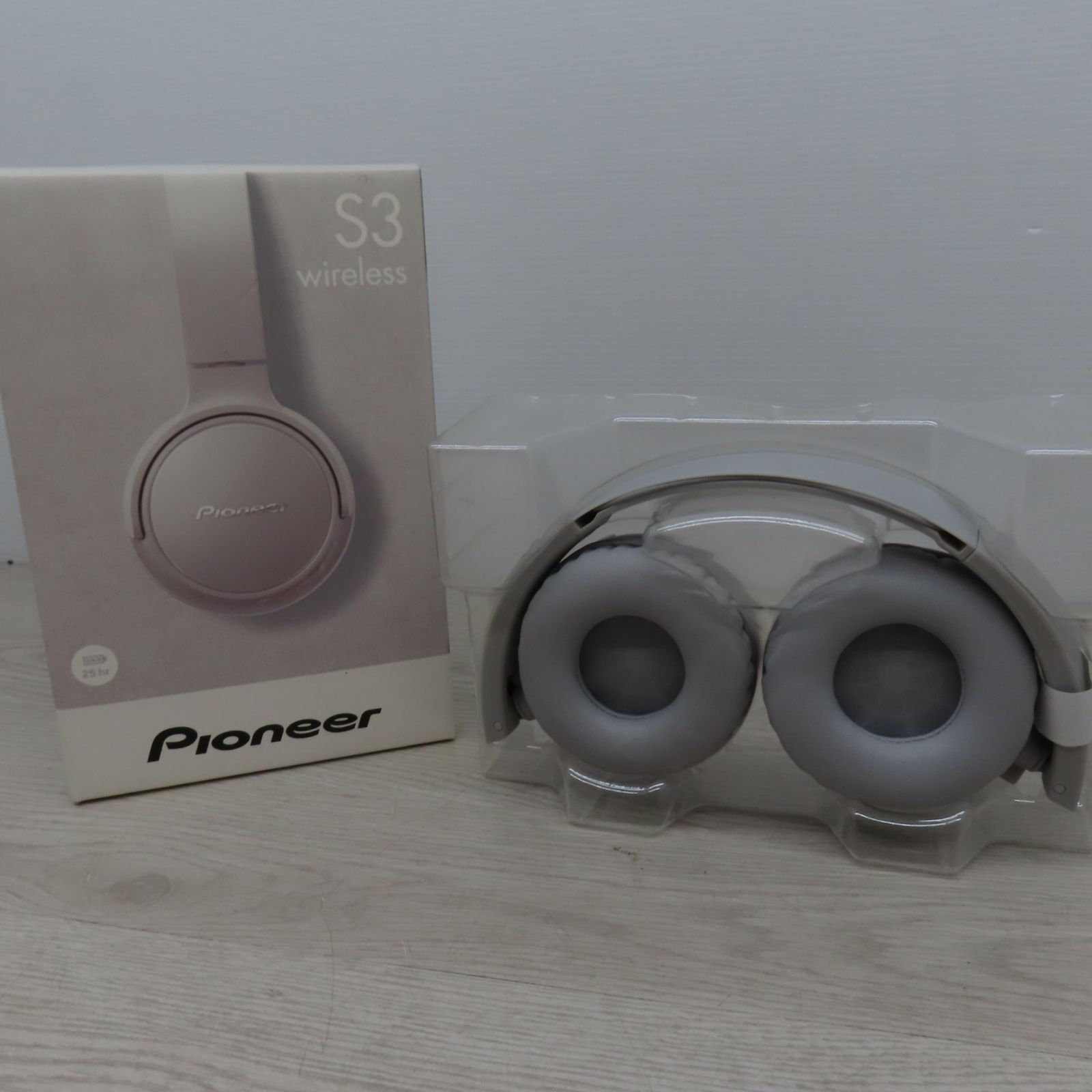 通電確認済み】Pioneer ワイヤレス 密閉型ヘッドホン グレー (B9