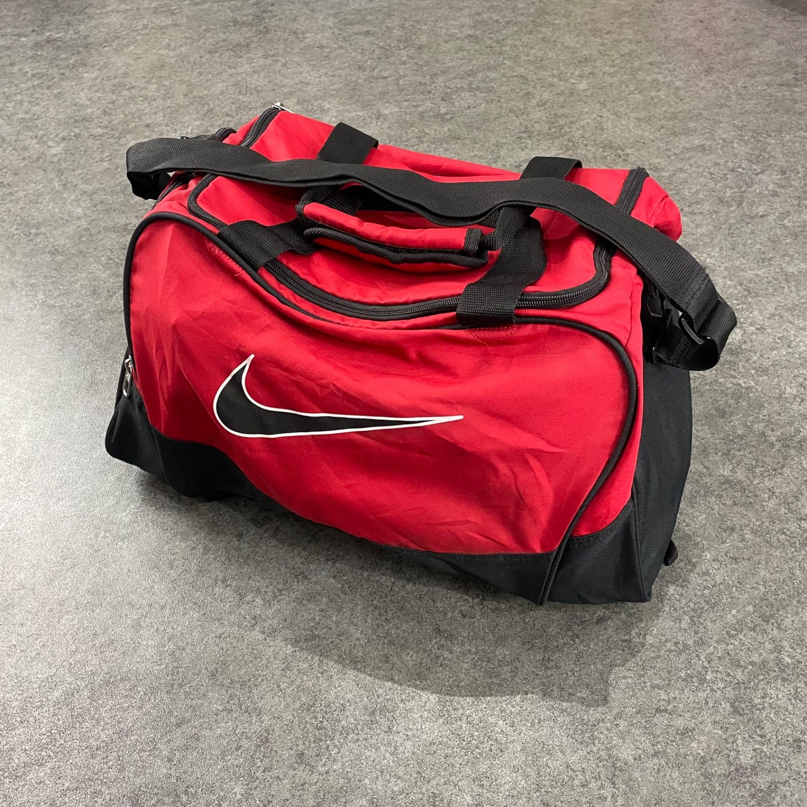 O1 NIKE Brasilia 5 Small Duffel Grip Y2K ナイキダッフルバッグ NIKE 