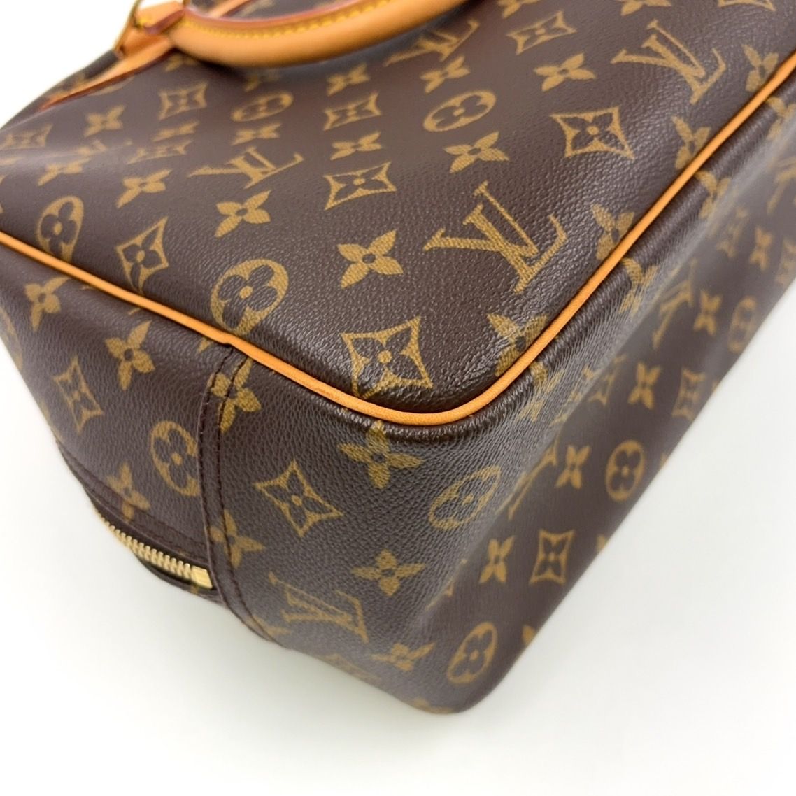 LOUIS VUITTON ドーヴィル ボーリングヴァニティ モノグラム
