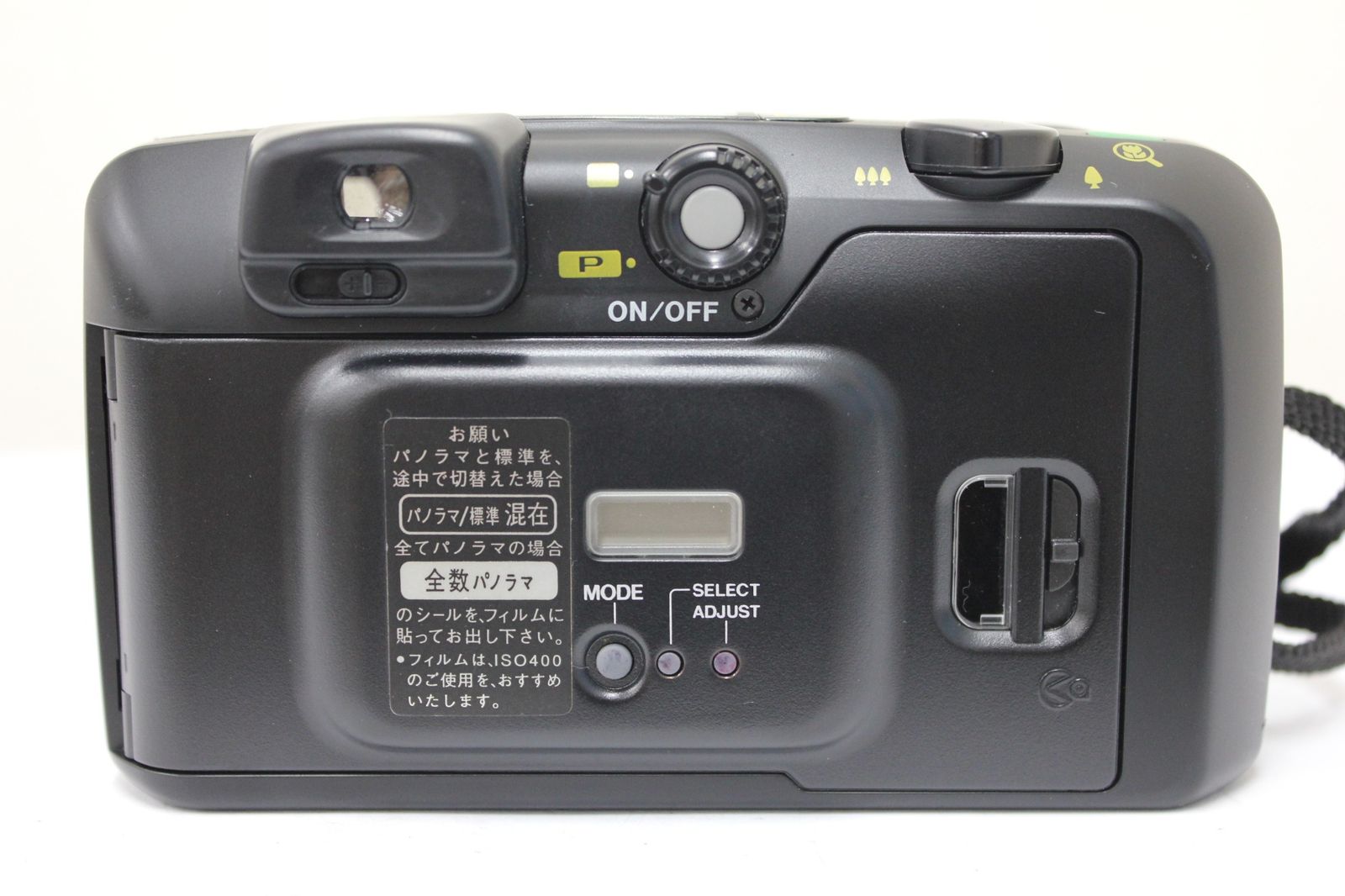 コンパクトカメラ e