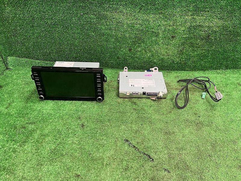 ヤリス MXPH15 カーナビゲーション ハイブリッドG 4WD デンソー 86140-K0020 139000-8900D101 86140-K0020 3T3