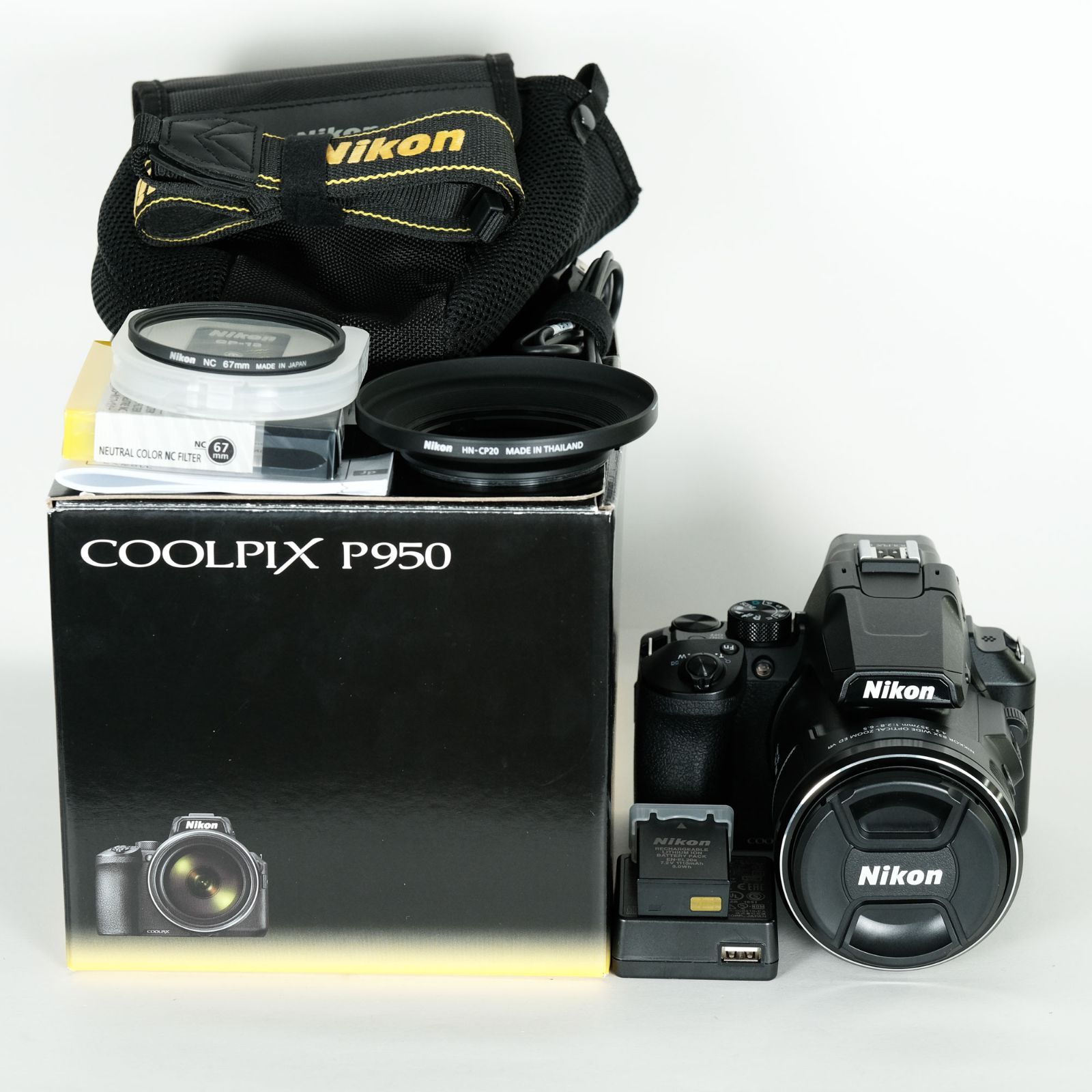 美品｜フィルター・ケース付] Nikon COOLPIX P950 - メルカリ