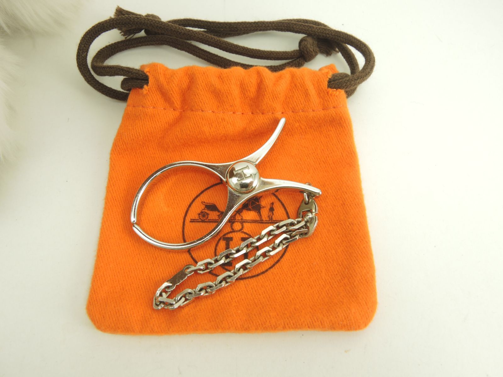 極美品❣️HERMES エルメス グローブホルダー チャーム シルバー 未使用品 エルメス バッグチャーム グローブホルダー シルバー キーリング