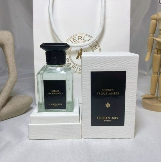 Herbes troublantes】GUERLAIN ゲラン ラール エ ラ マティエール 