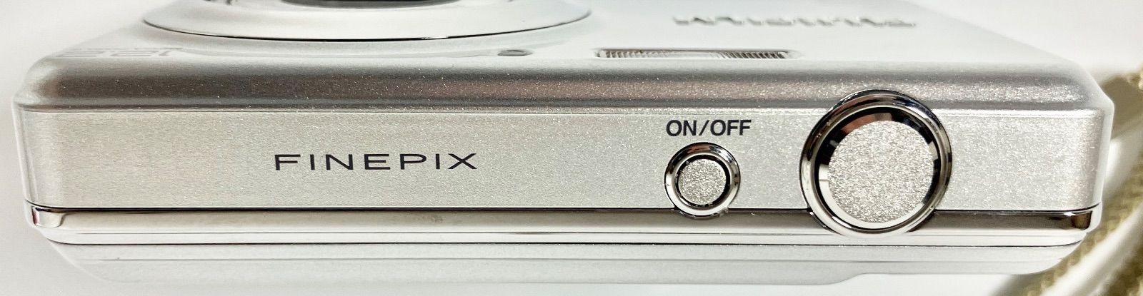 動作品　FUJIFILM コンパクトデジタルカメラ FINEPIX J30 CONTAX FUJIFILM デジタルカメラ FinePix (ファインピックス