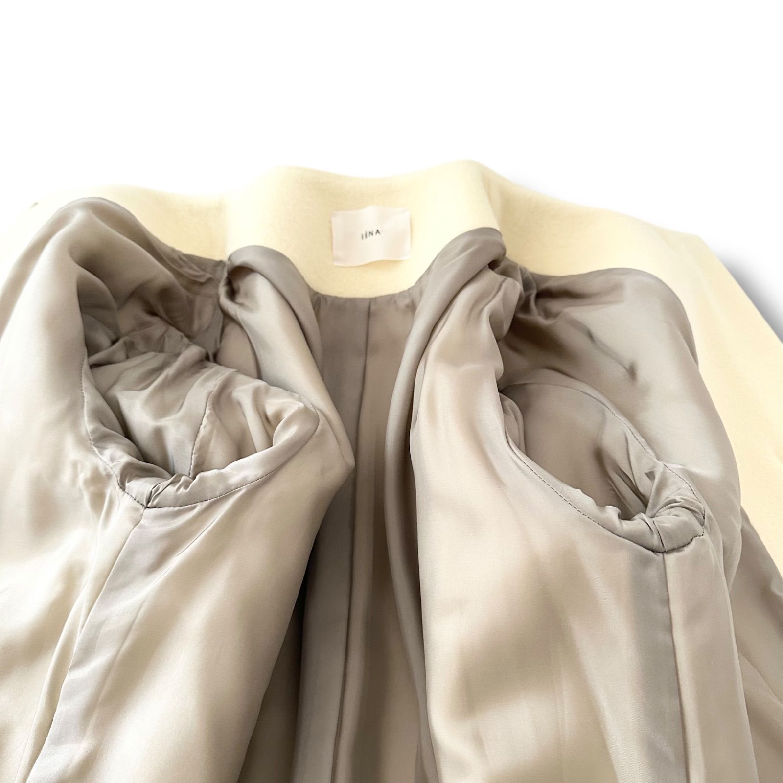 イエナ ラムウールノー