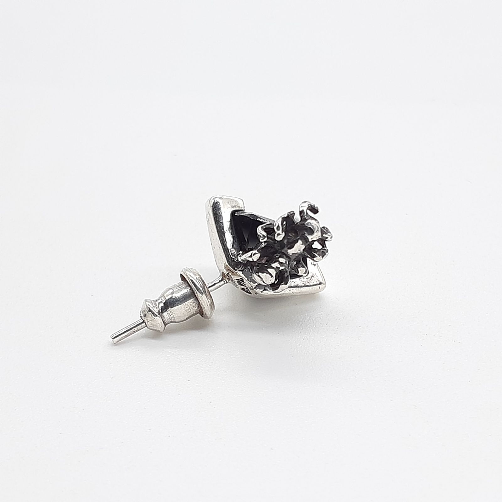 e.m. イーエム ピアス SILVER 925 シルバー ブラックジルコニア 蟻
