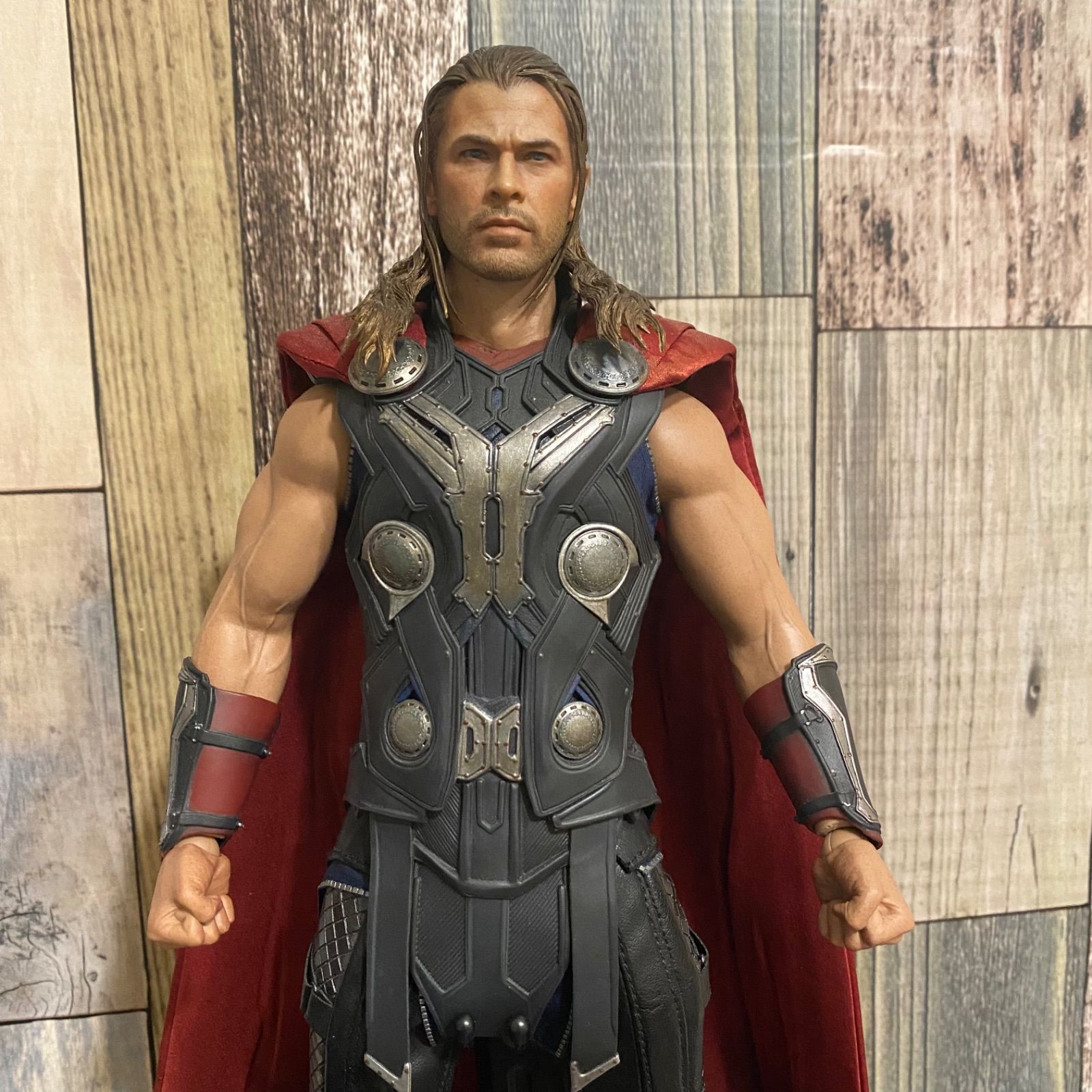 ホットトイズ アベンジャーズエイジオブウルトロン ソー