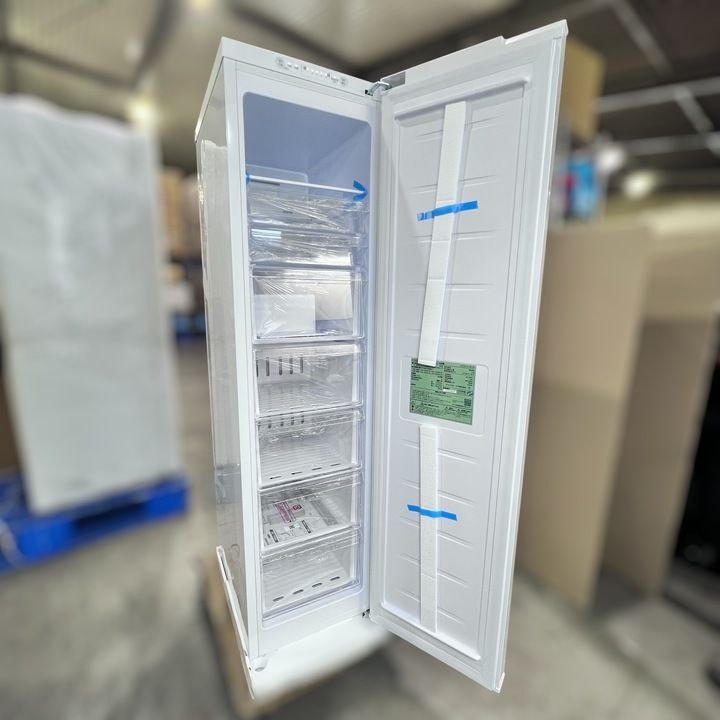 2024年製 アイリスオーヤマ ノンフロン冷凍庫 冷蔵庫 KUSN-S12B