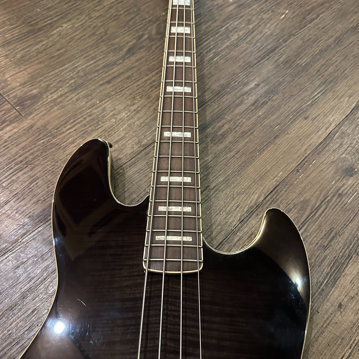 【即日発送】 CLIVE SANCTUS M400 Electric bass アクティブ クライブ エレキベース